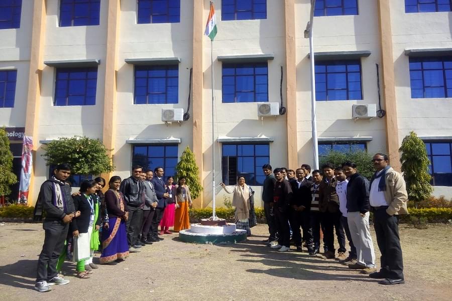 Pandit Dev Prabhakar Shastri College of Technology Chhatarpur Events photo 2